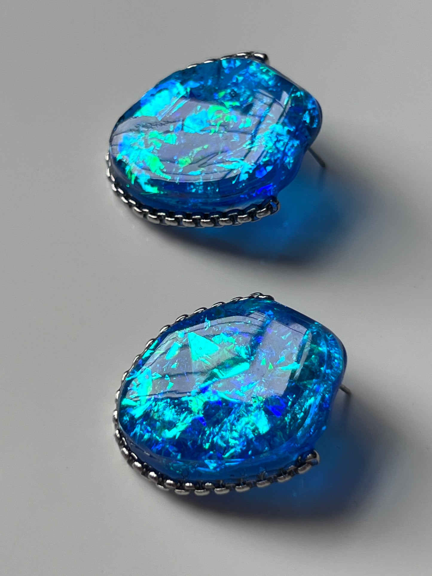 "ChloÉ" Stud earrings - Blue Lagoon