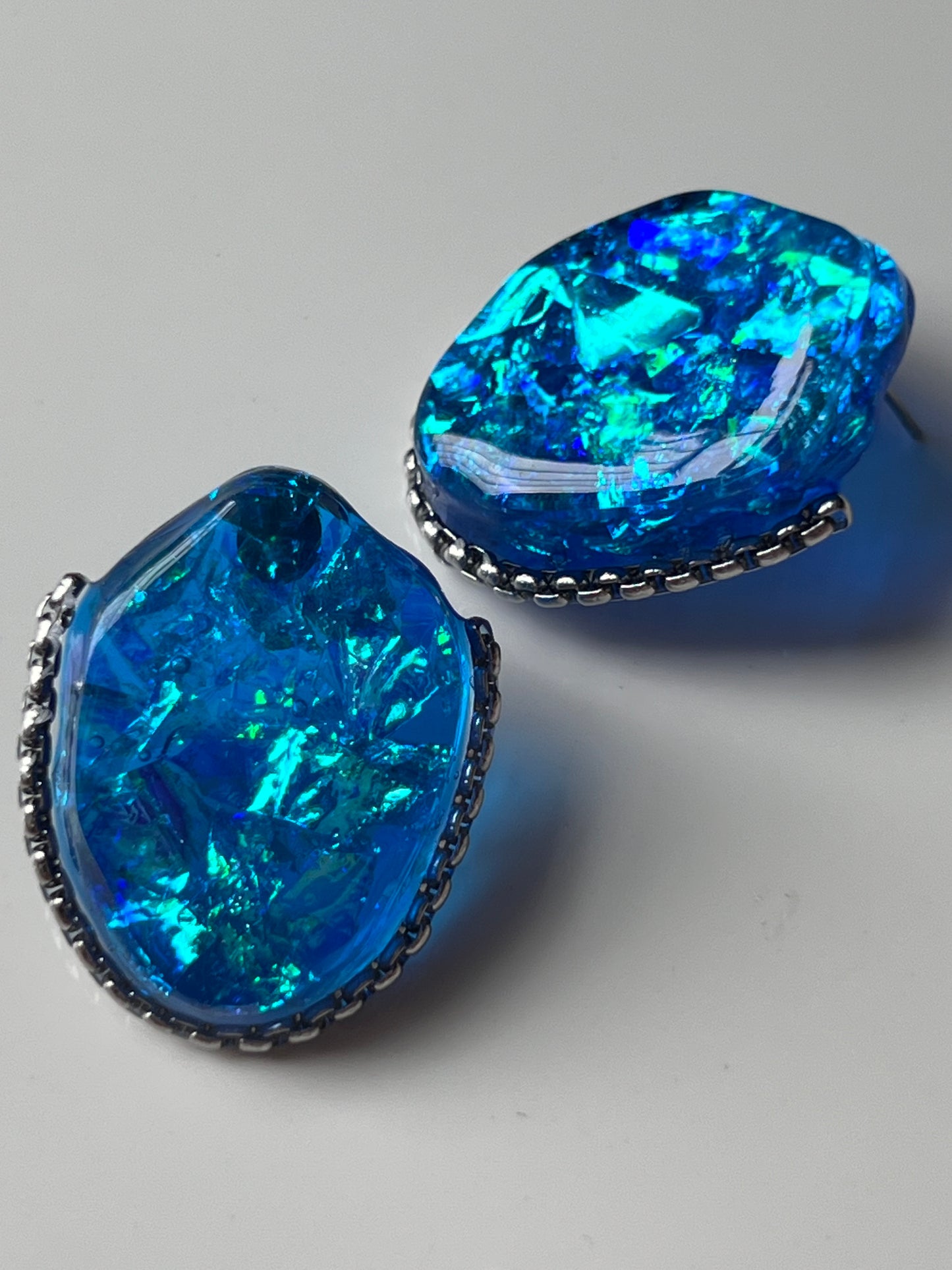 "ChloÉ" Stud earrings - Blue Lagoon