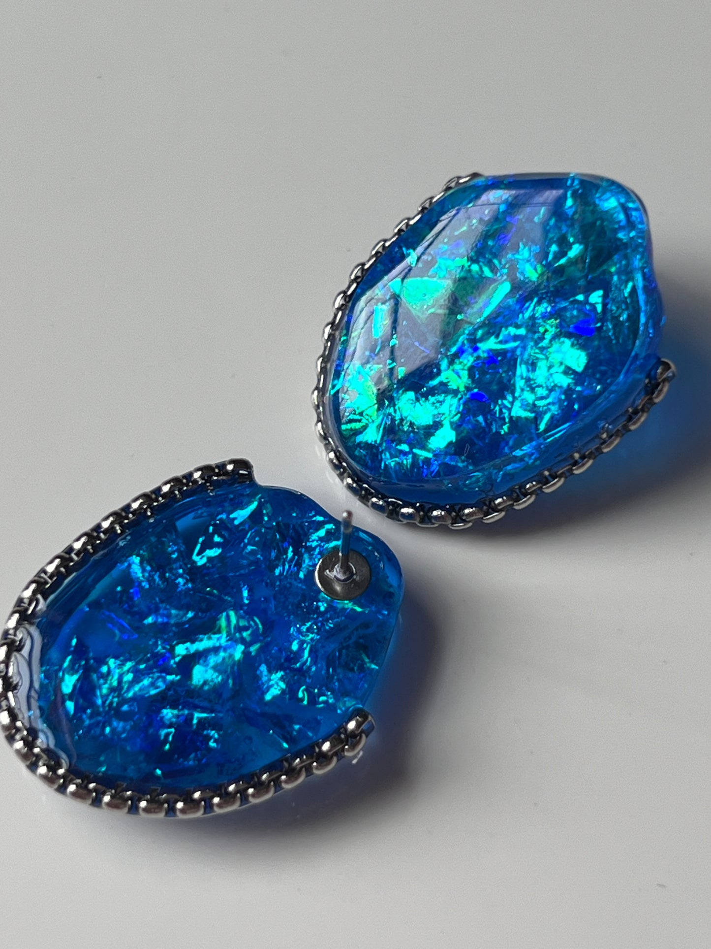 "ChloÉ" Stud earrings - Blue Lagoon