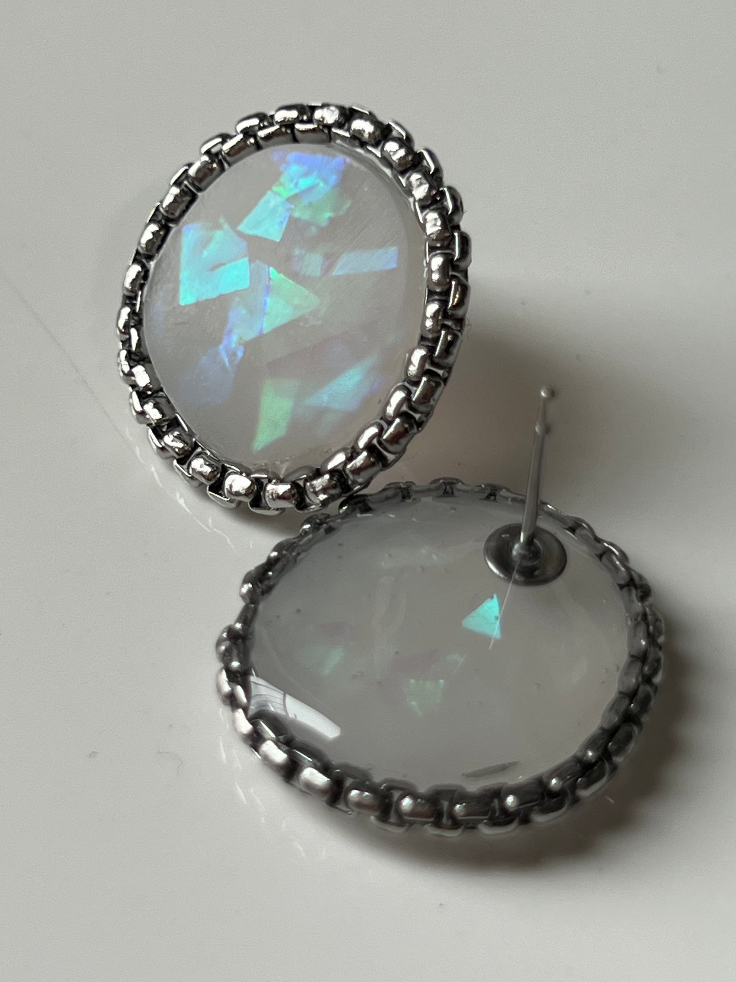 "Dottie" Stud Earrings - White Iridescent